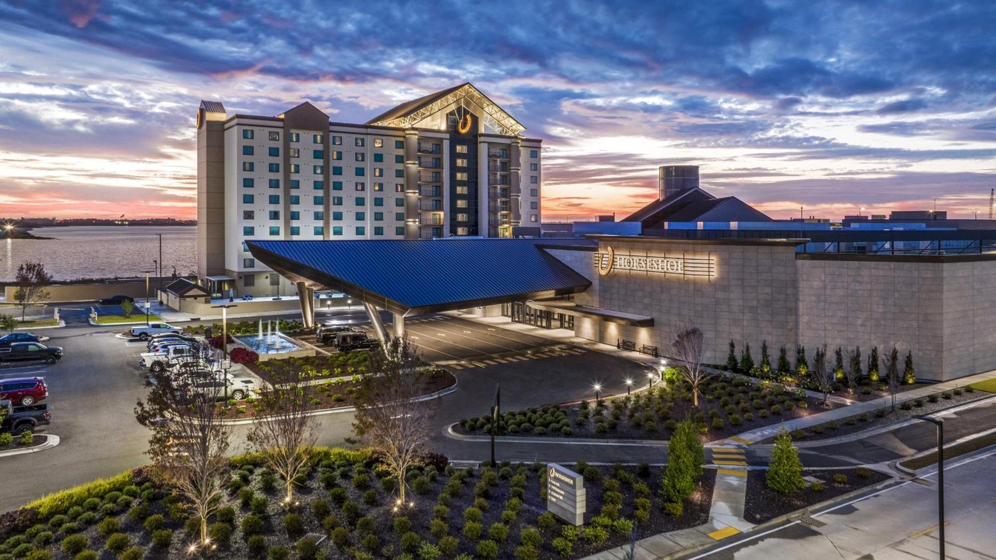 Horseshoe Lake Charles Hotel Exterior photo